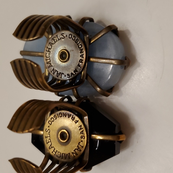 Women's rings - Picture 4 of 5